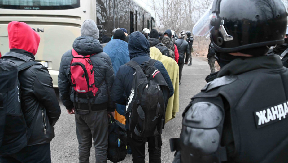 Više od 100 migranata pronađeno u Somboru, svi prevezeni u prihvatni centar
