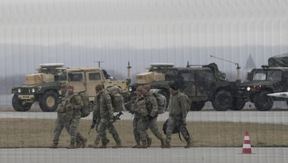 Dvojica američkih vojnika poginula na Aljasci, 12 povređeno u prevrtanju vozila