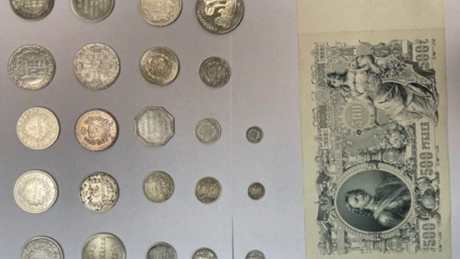 Carinici zaustavili ruskog numizmatičara, pokušao da iznese vrednu kolekciju iz Srbije