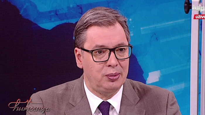 Vučić: Mladima još po 100 evra krajem maja ili početkom juna