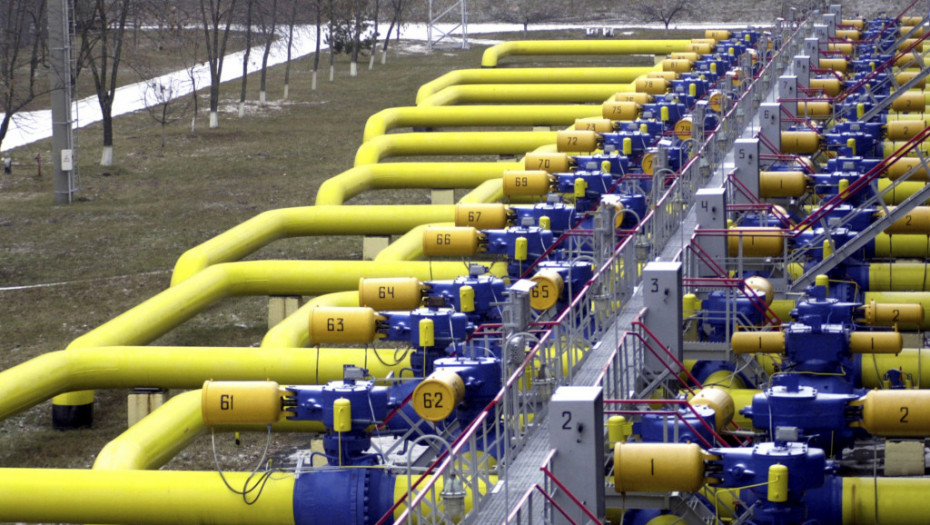 Prelivanje krize: Jutros prepolovljen protok gasa u gasovodu Jamal, Gasprom ćuti