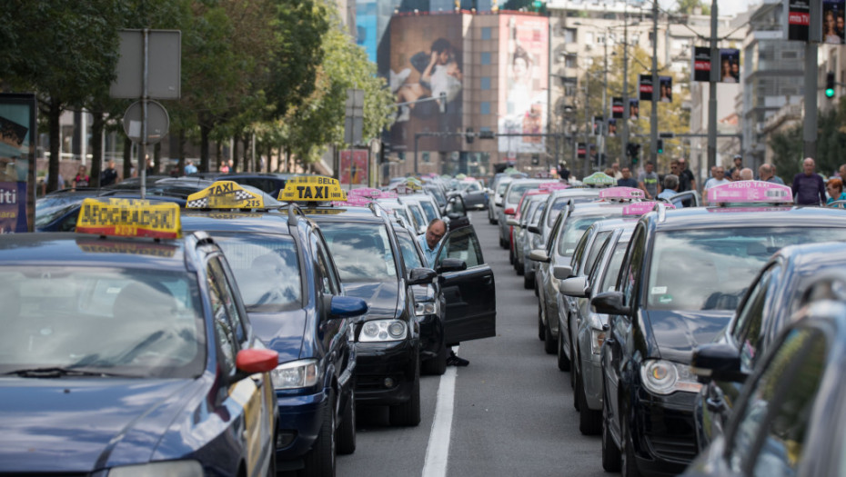 Povećan broj taksista u Beogradu, u sistem ulazi još 500 vozila