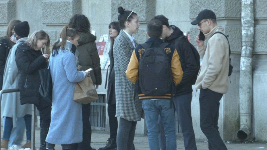 Stipendije i krediti za najbolje učenike i studente u ponedeljak i utorak