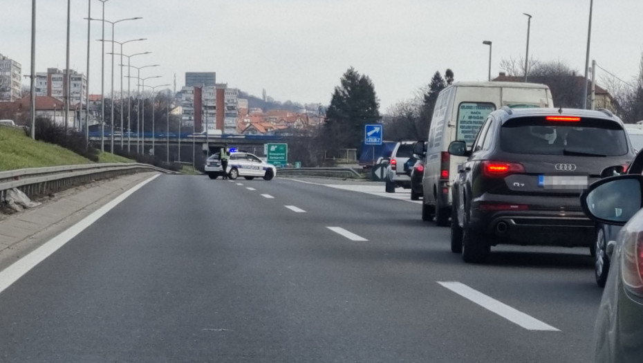 AMSS: Oprez u vožnji zbog promenljivog vremena