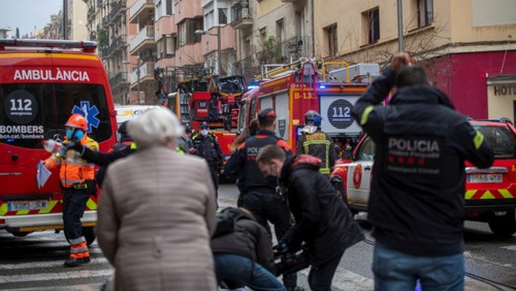 Požar zahvatio hotel u Barseloni: Gosti skakali kroz prozor, devet osoba povređeno