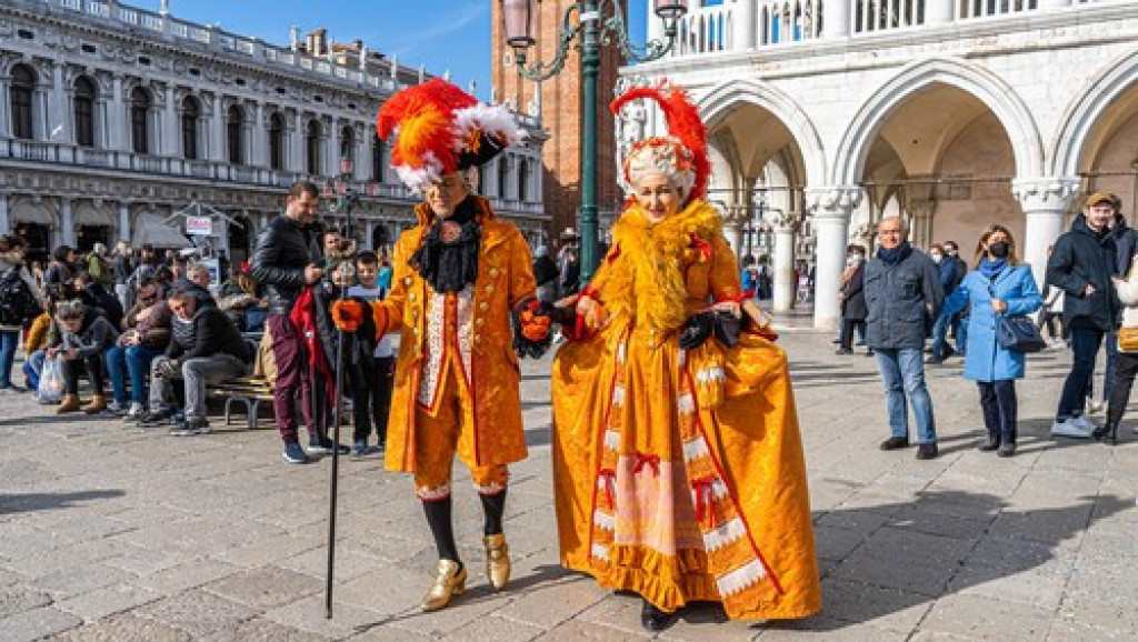 Posle dve godine pauze, karneval u Veneciji znatno skromniji i sa manje posetilaca