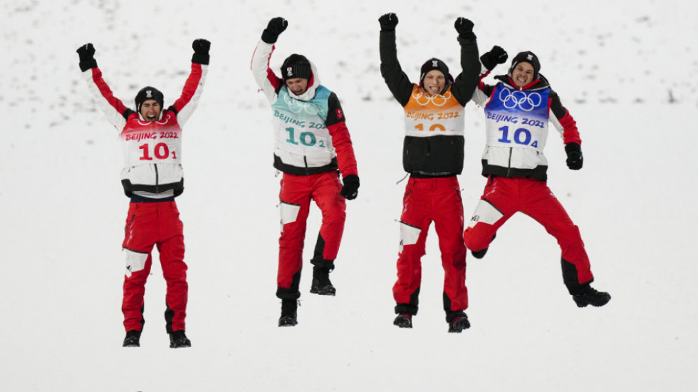 BILANS DANA NA ZOI U PEKINGU: Austrijanci nadmašili Slovence u ski skokovima