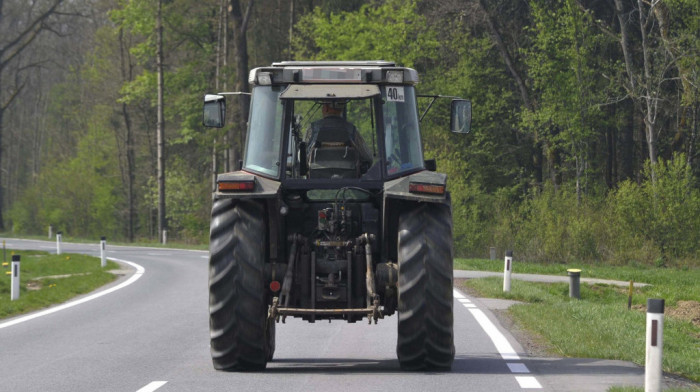 Rumunski poljoprivrednici i kamiondžije protestuju zbog subvencija i osiguranja