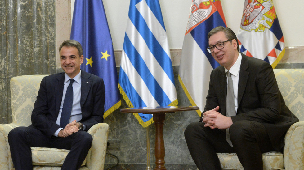 Micotakis čestitao Vučiću: Grčka će nastaviti da podržava evropski put Srbije