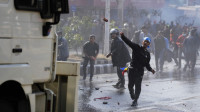 Protesti u Nepalu zbog donacije SAD, policija upotrebila suzavac i vodene topove