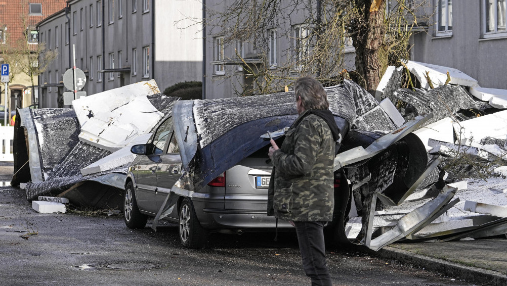 U nevremenu u Nemačkoj i Poljskoj poginulo najmanje pet osoba, oluje se očekuju i narednih dana