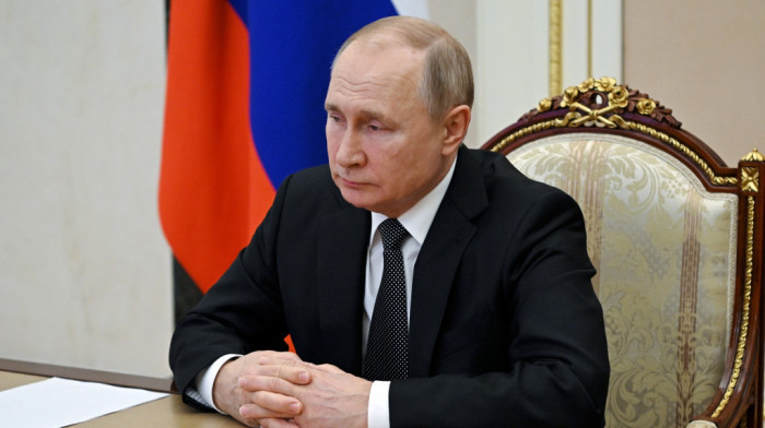 Putin naložio hitnu pomoć izbeglicama iz Donbasa