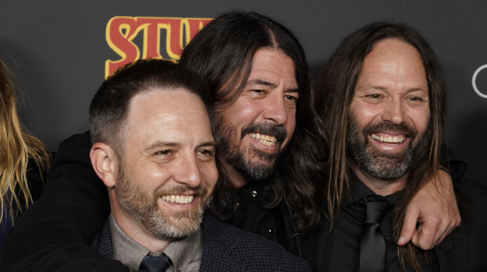 Ko će doći na mesto Tejlora Hokinsa: Grupa Foo Fighters predstavila novog bubnjara