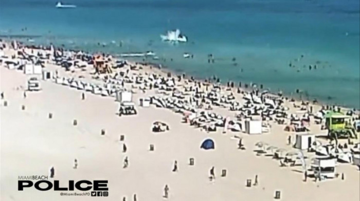 Izbegnuta nesreća u Majamiju: Helikopter se srušio blizu plaže, tri osobe povređene
