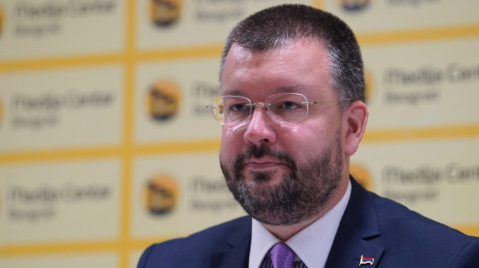 Antić: Manje prijavljenih za upis na Filozofski fakultet, za neredovno stanje odgovorna uprava