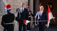Vučić u poseti Monaku, knez Albert uručio predsedniku Srbije orden