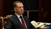 Medvedev: Sankcije neće promeniti ništa,  operacija ide do kraja