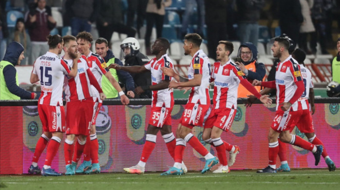 UŽIVO Zvezda - Partizan: Crveno-beli pobedili 2:0 i prišli na "minus" dva