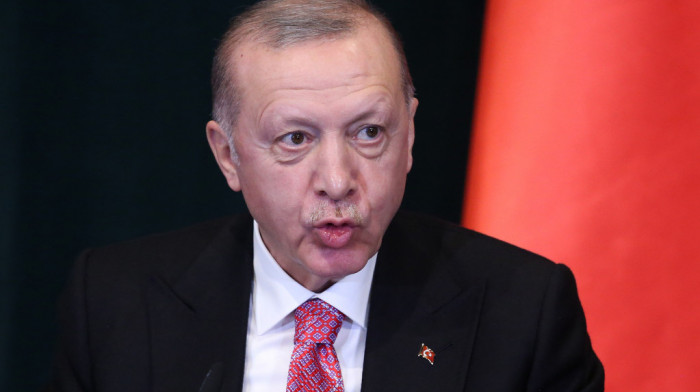 Erdogan uznemiren zbog Palestinaca koji su ubijeni u džamiji Al-Aksa