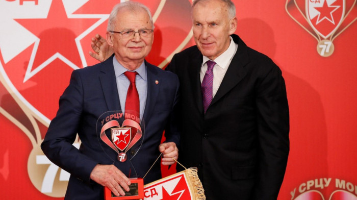 Zvezda dodelila priznanja najboljima povodom 77. rođendana: Svetozaru Mijailoviću nagrada za životno delo