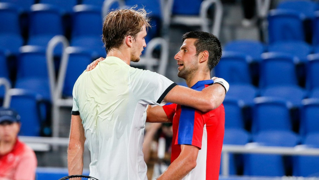 Ne družim se sa teniserima, ali Novak mi je prijatelj: Aleksander Zverev pričao o odnosu sa Đokovićem