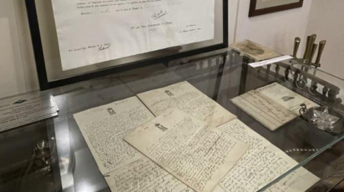 Predmeti i dokumenta kralja Milana i porodice Obrenović u Adligatu