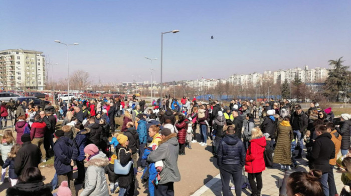 Protest građana u naselju Stepa Stepanović, traže školu, vrtić