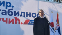 Vučić  na predizbornom skupu u Titelu: Plaćaćemo struju 12 puta manje od Evrope