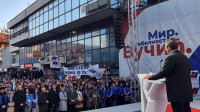 Vučić na mitingu u Vranju: Drugi neka govore jezikom uvreda, mi ćemo činjenicama