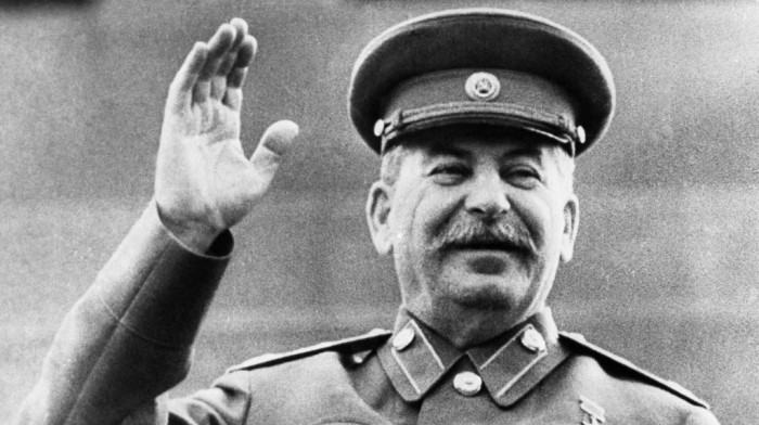 Staljinova biografija u izdanju Arhipelaga: Život i surovost jednog vođe