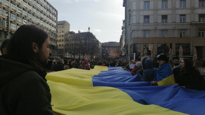 "Grad u kom sam živeo više ne postoji": Antiratni skup u Beogradu, podrška narodu Ukrajine i "borbi protiv diktatora"