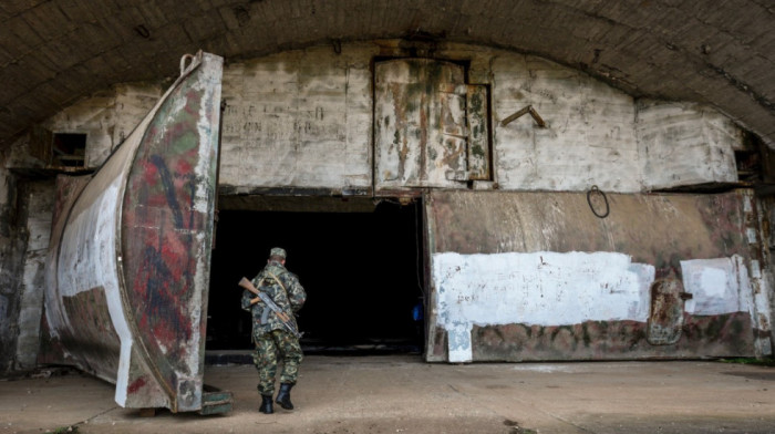 NATO otvara vazduhoplovnu bazu u Albaniji na mestu gde je nekada bila sovjetska