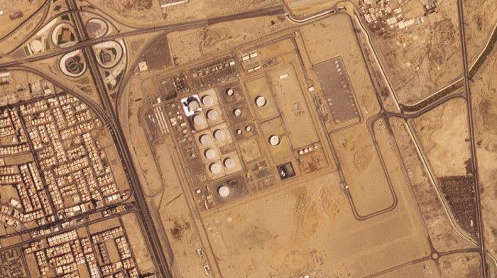 Huti gađali rezervoare sa naftom u Džedi, satelitske fotografije pokazale štetu na saudijskom naftnom postrojenju