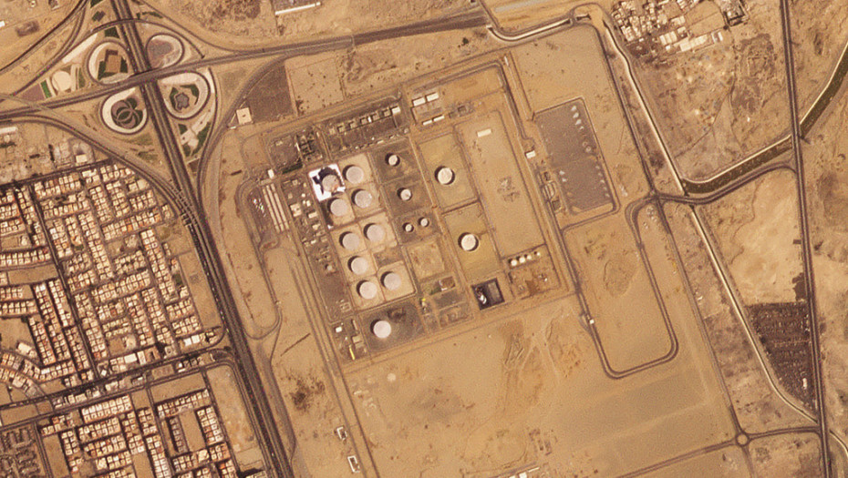 Huti gađali rezervoare sa naftom u Džedi, satelitske fotografije pokazale štetu na saudijskom naftnom postrojenju
