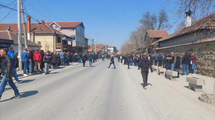Kancelarija za KiM: Smišljeno zastrašivanje preostalih Srba južno od Ibra