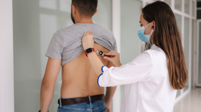 U Srbiji za nedelju dana registrovano 9.748 oboljenja sličnih gripu: Oboljevaju deca, u cirkulaciji tri tipa virusa
