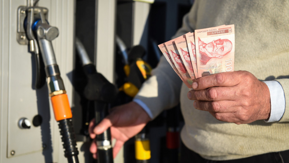 Uprkos Uredbi Vlade za pun rezervoar treba izdvojiti 1.500 dinara više nego u februaru, do kada će cene goriva da rastu