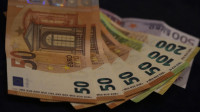 Dinar prema evru miruje, kurs danas 117,7508