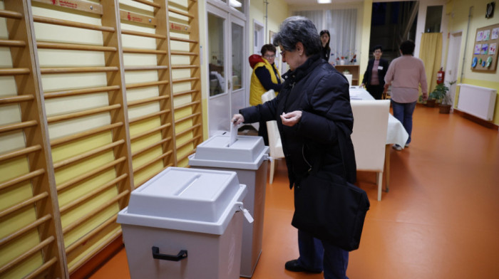 U Mađarskoj danas parlamentarni izbori, Mađari iz Srbije glasali putem pošte