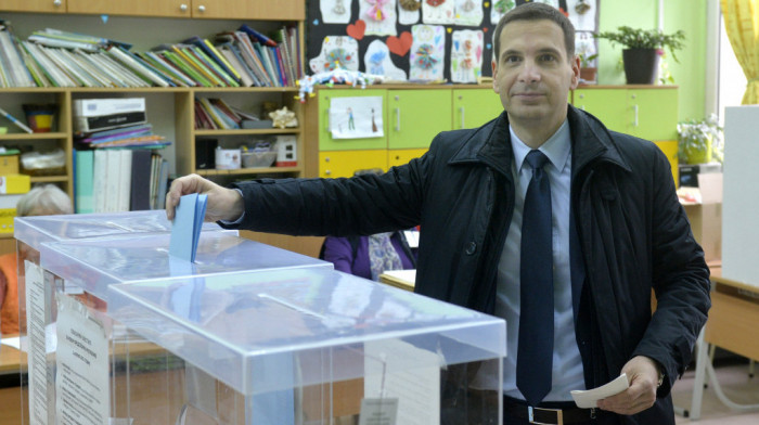 Jovanović: Nadam se da će sve ono što se ubaci u glasačku kutiju biti u rezultatima