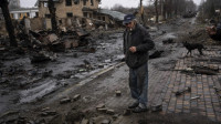 Ukrajina prikuplja dokaze o zločinima u Buči: Kod Kijeva pronađeno 410 tela, Rusiji prete nove sankcije