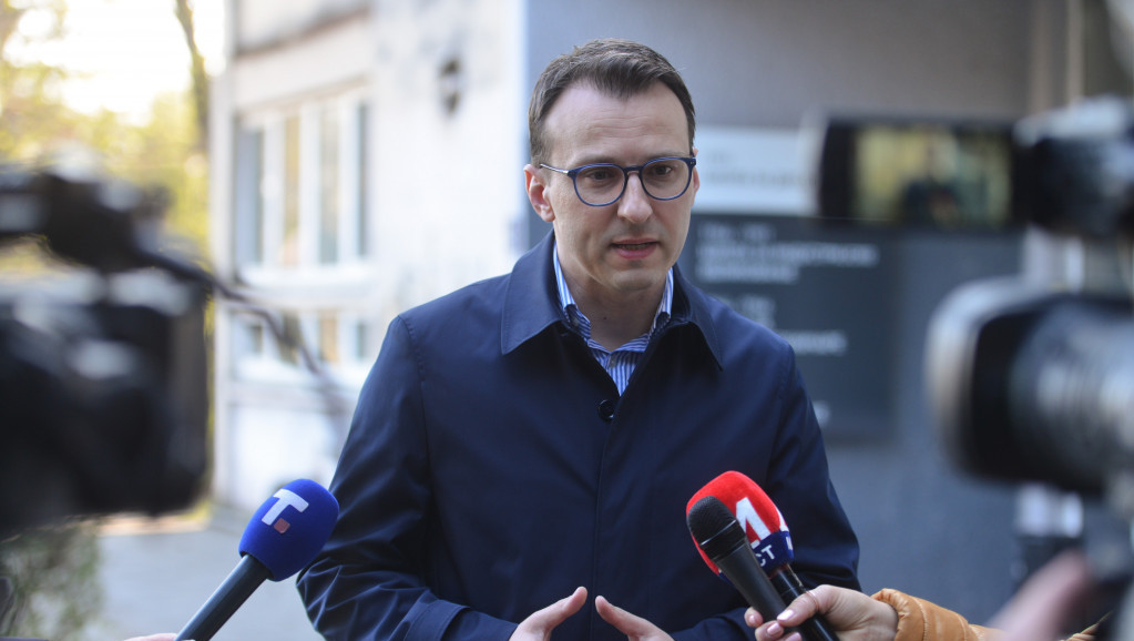 Petković: I danas bez direktnog susreta s Bisljimijem, razgovori opterećeni zahtevom Prištine za članstvo u SE