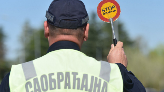 Priveden zbog nasilničke vožnje: Nemački državljanin vozio 236 kilometara na sat na auto-putu Niš-Beograd