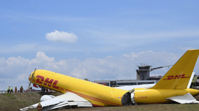 Avion u Kostariki skliznuo sa piste, otpao mu rep, posada nije povređena