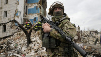 Ukrajinski vojnik potvrdio evakuaciju civila iz Azovstalja: Nadamo se da će stići u Zaporožje