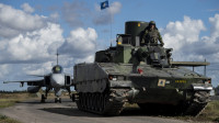 Švedska vladajuća partija preispituje odluku o NATO