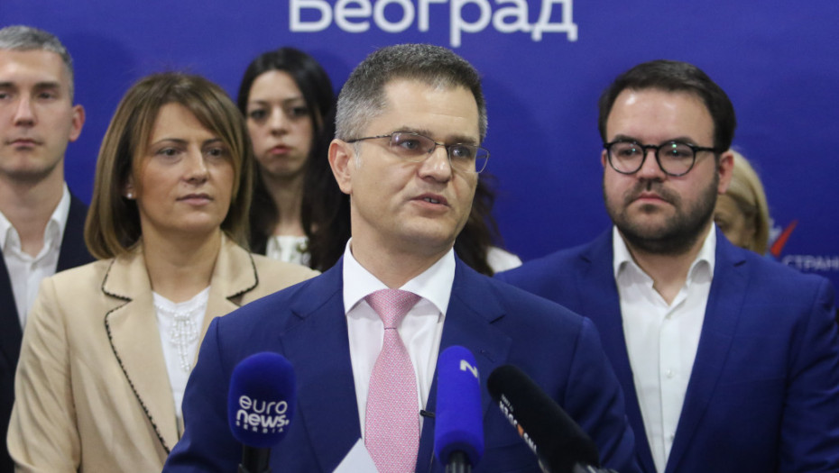 Jeremić: Uvreda je svaka insinuacija da Narodna stranka nije bezrezervno podržala Zdravka Ponoša