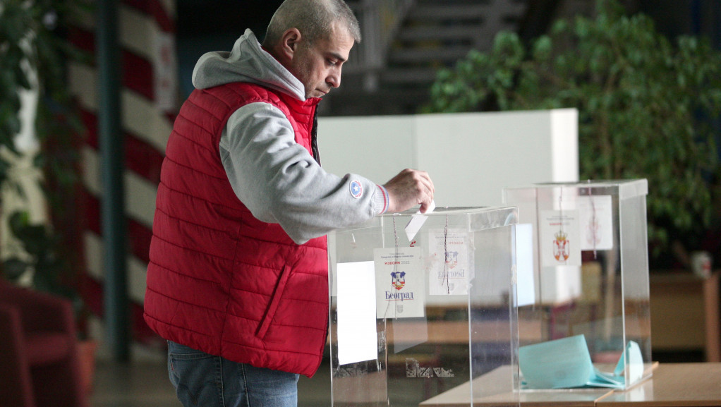 Crta: Do 13 časova na beogradske izbore izašlo 23 odsto birača
