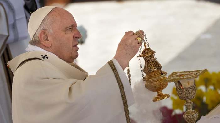 Papa Franja stiže u Kanadu na "hodočašće pokajanja"