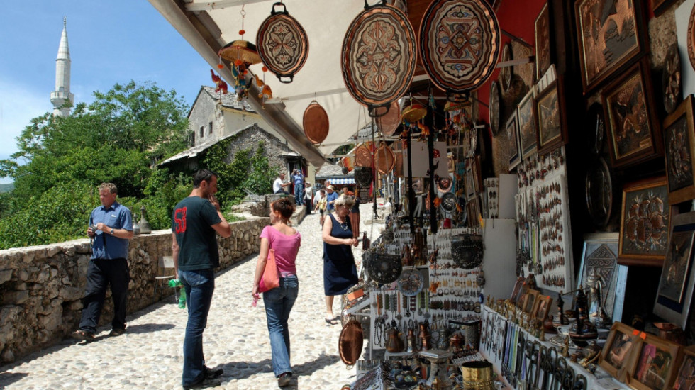 U Mostaru zabranjen rad prodavnica nedeljom - mogu biti otvorene samo ako ispune posebne uslove